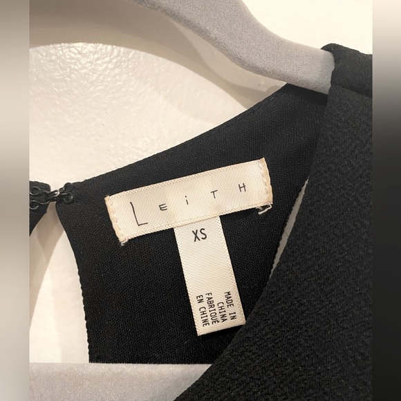 Leith Crew Neck Mini Dress - Picture 6 of 6